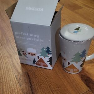 DAVIDsTEA Winter Scene Mug with Lid - White and Blue
